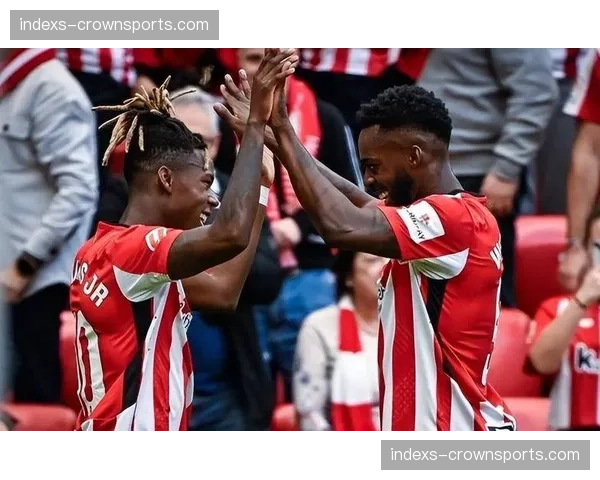 威廉姆斯边路突破：毕尔巴鄂边锋在贝蒂斯防线前的内切传中决策分析